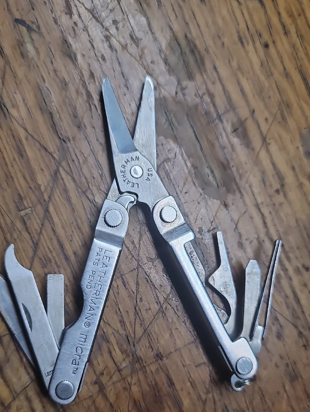 Leatherman Micra Multi-Tool - Stainless Steel Silver - Picture 1 of 3